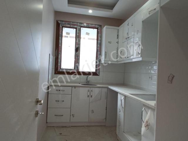 Bayrakli, İzmir içerisinde kiralık mülk