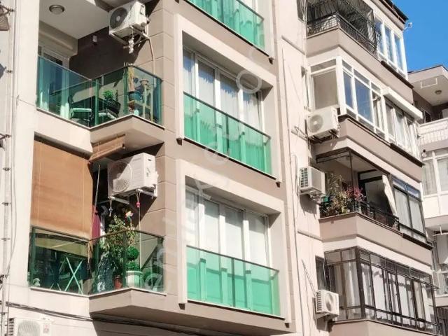 İzmir, Konak içerisinde kiralık mülk