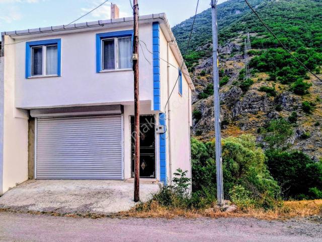 Torul içerisinde satılık Villa Torul içerisinde satılık Villa