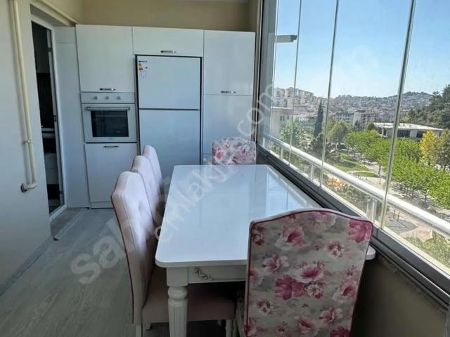 İkiçeşmelik, Kuşadası içerisinde kiralık mülk