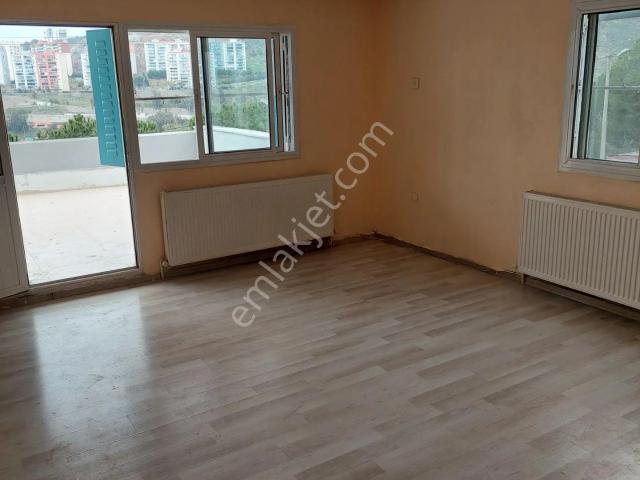 Çiğli, İzmir içerisinde kiralık mülk