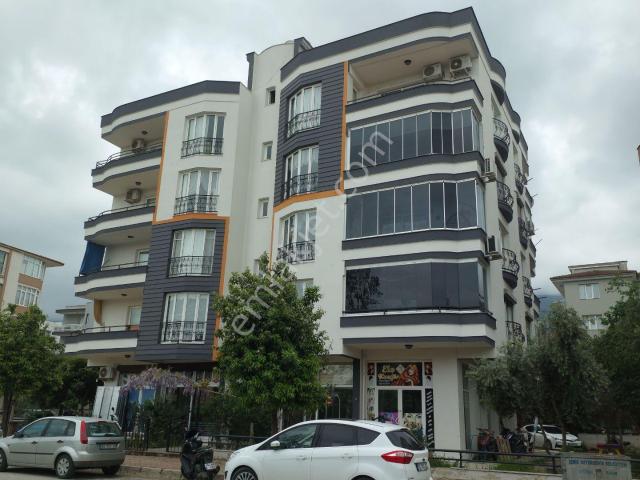 Tire, İzmir içerisinde satılık mülk