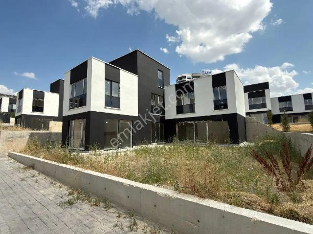 Etimesgut, Ankara içerisinde satılık Villa