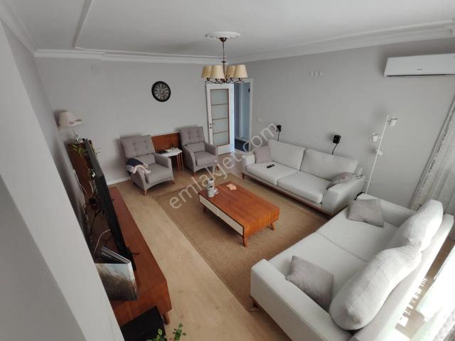 Buca, İzmir içerisinde satılık mülk