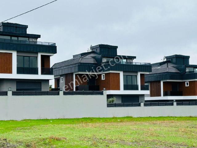 Beylikdüzü, İstanbul içerisinde satılık Villa