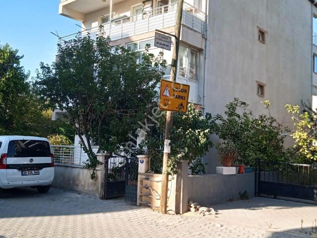 Seferihisar, İzmir içerisinde kiralık mülk