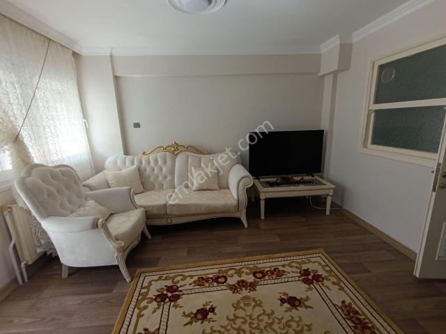 Karşiyaka, İzmir içerisinde kiralık mülk