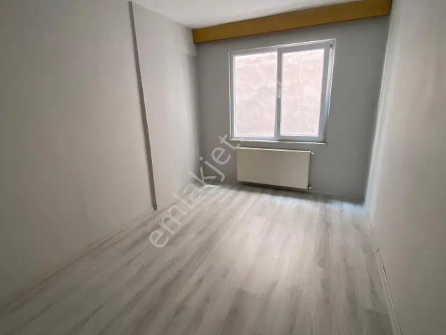Yukarı Dudullu Mahallesi, Ümraniye içerisinde kiralık mülk