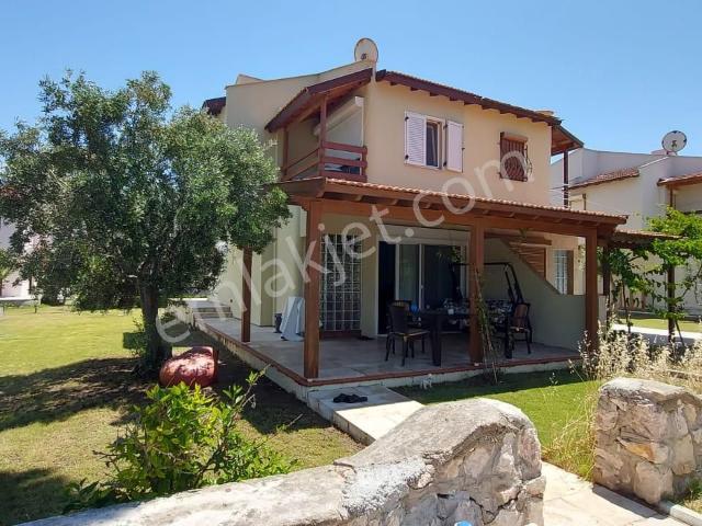 Çeşme, İzmir içerisinde kiralık Villa