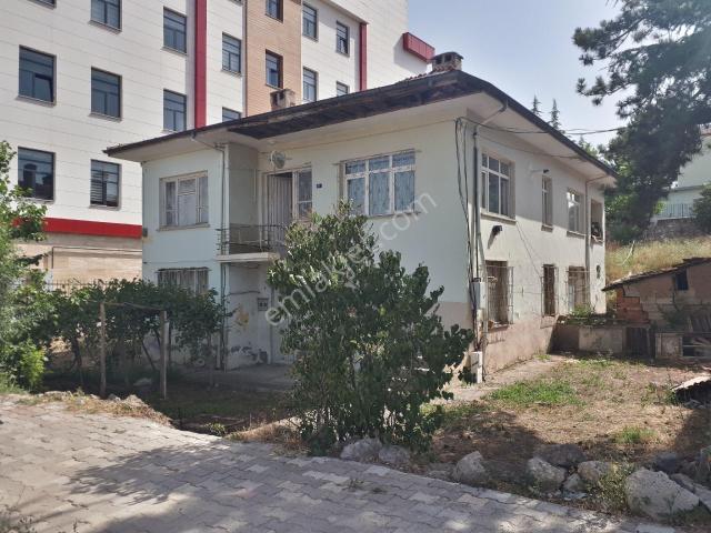 Zile içerisinde satılık Villa