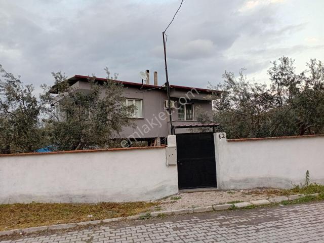 İzmir içerisinde satılık Villa