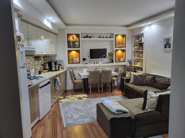 Buca, İzmir içerisinde satılık mülk