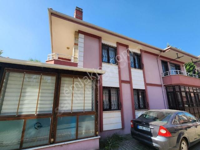 Adapazari içerisinde satılık Villa