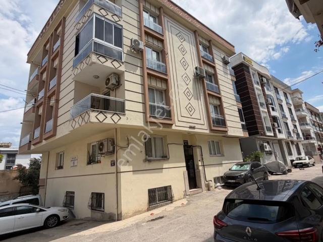 Buca, İzmir içerisinde satılık mülk