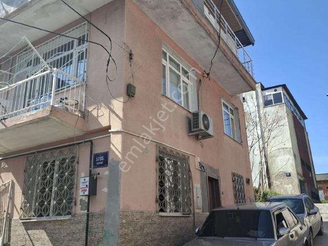 Bornova, İzmir içerisinde satılık mülk