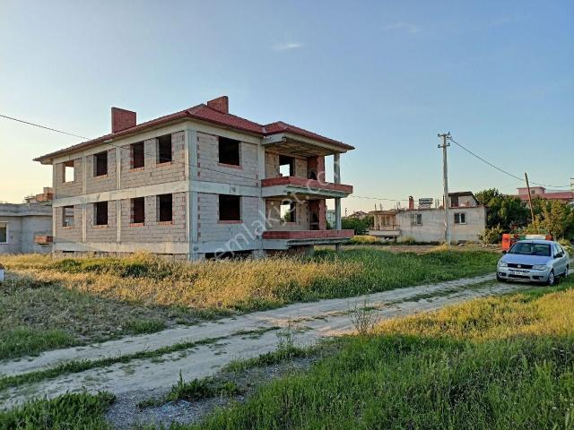 Çivril içerisinde satılık Villa