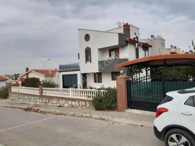 Menemen, İzmir içerisinde satılık Villa