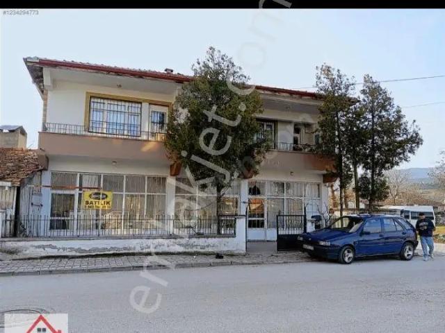 Turhal, Tokat içerisinde satılık Villa