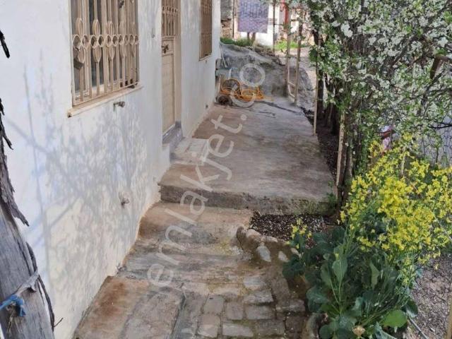 Gökbelen, Silifke içerisinde satılık Bahce kati
