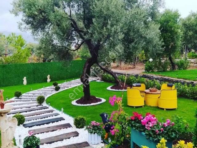 Karaot Mahallesi, Torbalı içerisinde satılık mülk