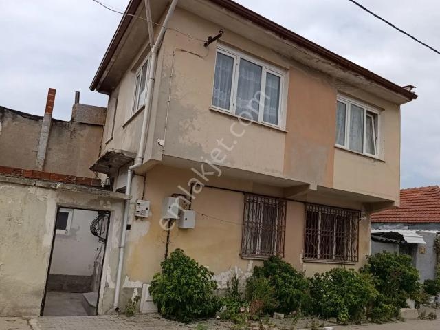 Orta, Mustafakemalpaşa içerisinde satılık Villa
