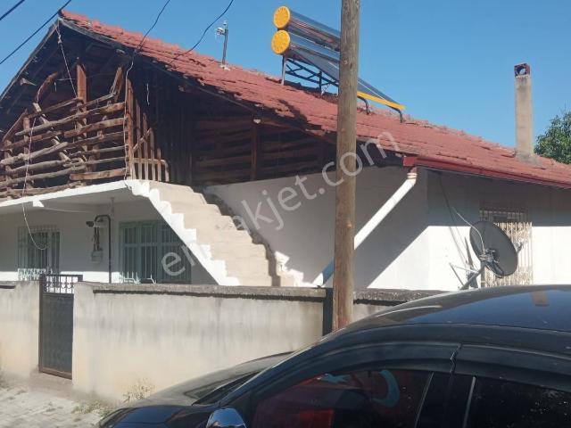Erbaa içerisinde satılık Villa