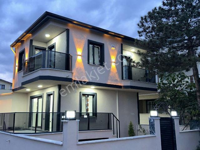 Marmaraereğlisi, Tekirdağ içerisinde satılık Villa