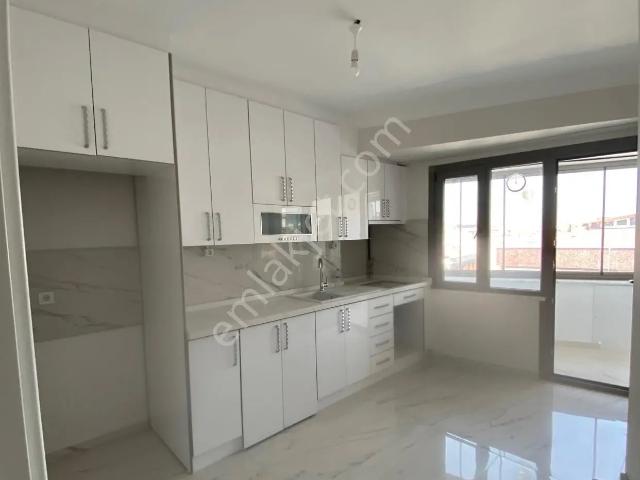 Beştelsiz Mahallesi, Zeytinburnu içerisinde kiralık mülk