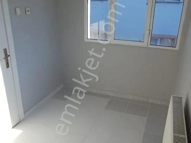 Eşrefpaşa, Konak içerisinde kiralık mülk