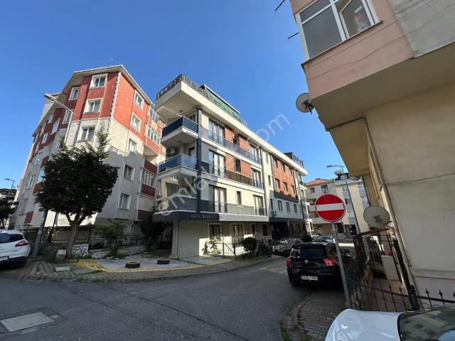 Ümraniye, İstanbul içerisinde satılık mülk