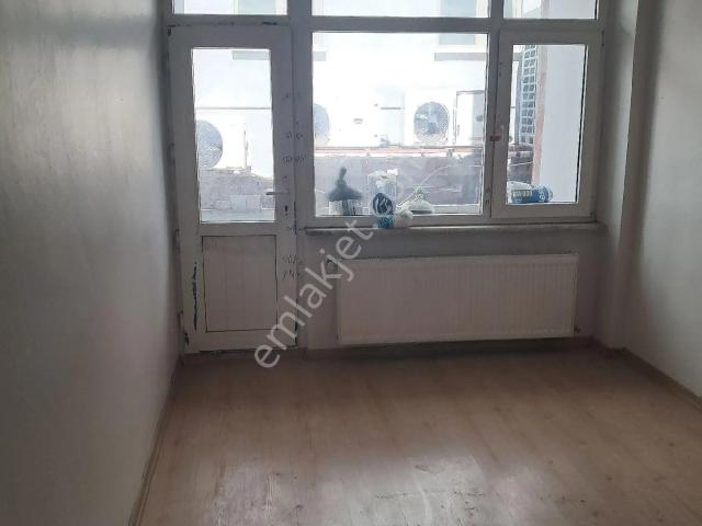 Atatürk Mahallesi, Ümraniye içerisinde kiralık mülk