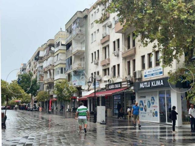 Kuşadasi, Aydin içerisinde satılık mülk