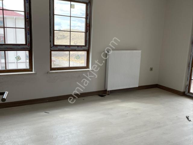 Yakacık Mahallesi, Yenimahalle içerisinde kiralık mülk