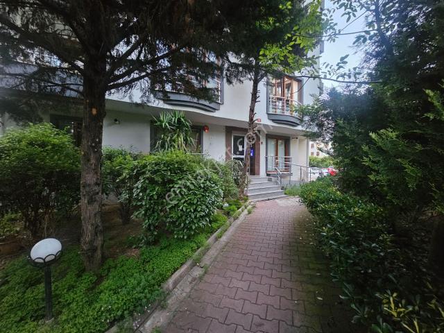 Ataşehir, İstanbul içerisinde satılık mülk