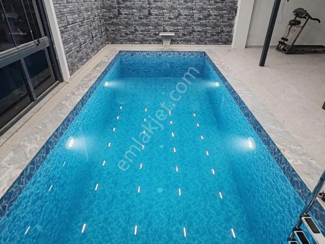 Kumkısık Mahallesi, Merkezefendi içerisinde satılık Villa
