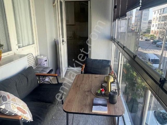 Karabağlar, İzmir içerisinde satılık mülk