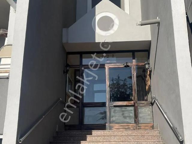 İzmit, Kocaeli içerisinde satılık mülk