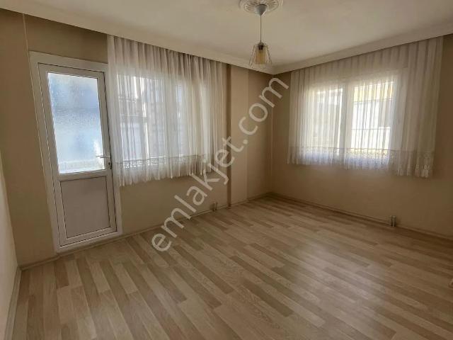 Konak, İzmir içerisinde satılık mülk