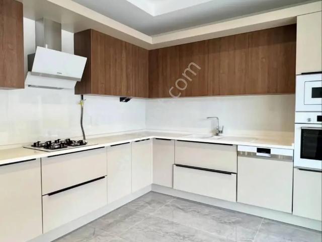 Zeytinburnu, İstanbul içerisinde kiralık mülk