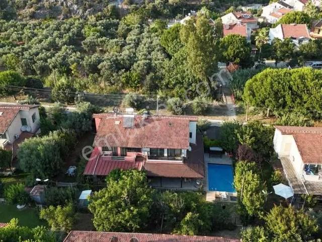 Kuşadasi, Aydin içerisinde satılık Villa