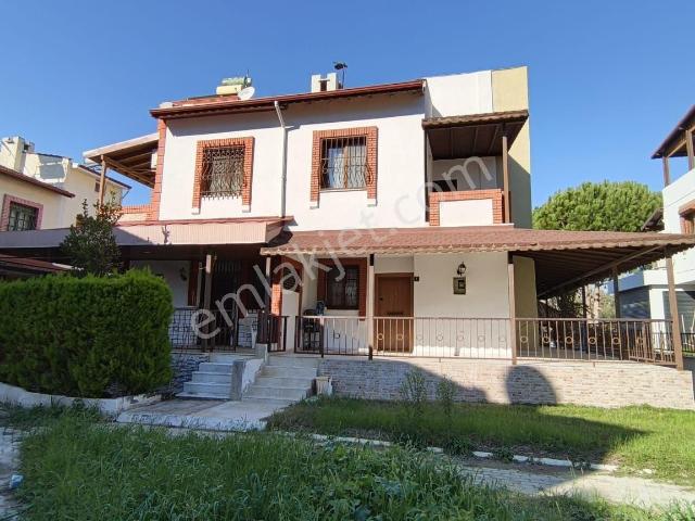 Kuşadasi, Aydin içerisinde satılık Villa