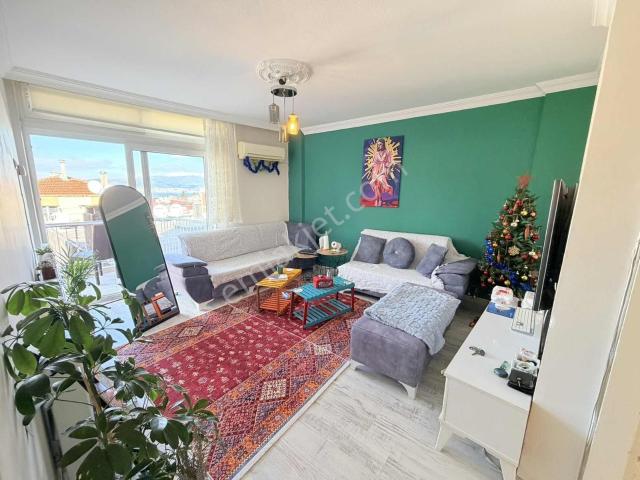 Konak, İzmir içerisinde satılık mülk