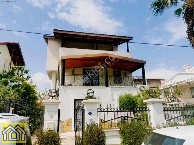 Sahilevleri Mahallesi, Narlıdere içerisinde kiralık Villa