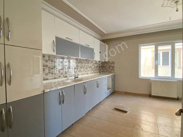 Eroğlu, Kızıltepe içerisinde kiralık mülk