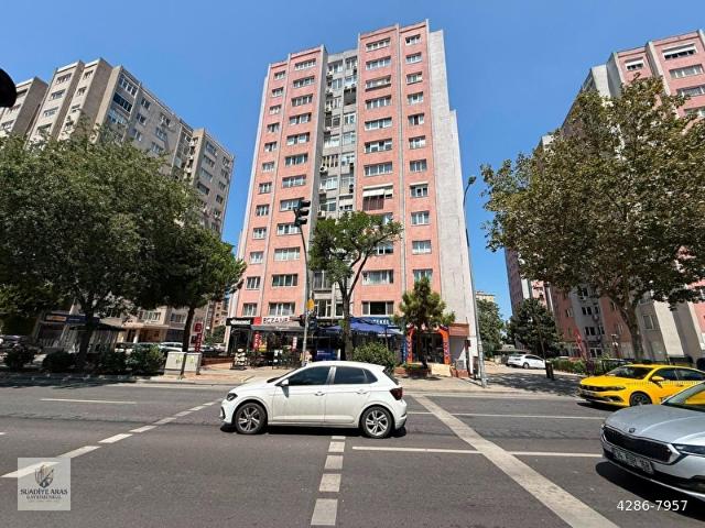 Kadiköy, İstanbul içerisinde satılık mülk