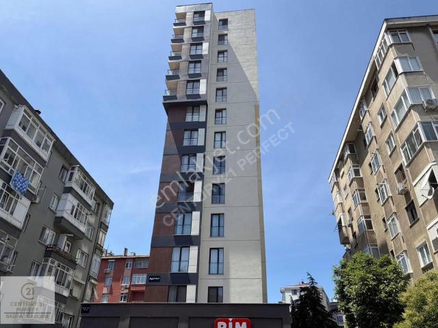Kadiköy, İstanbul içerisinde kiralık mülk