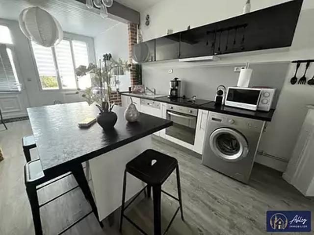 Maison vente à Mauriac, Saignes