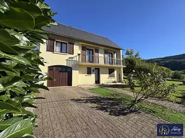 Maison vente à Saignes, Cantal