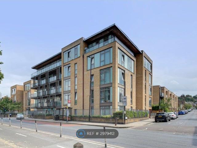 House for rent in East Greenwich, Greater London