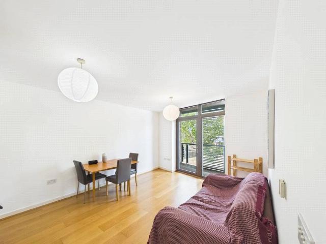 House for rent in East Greenwich, Greater London
